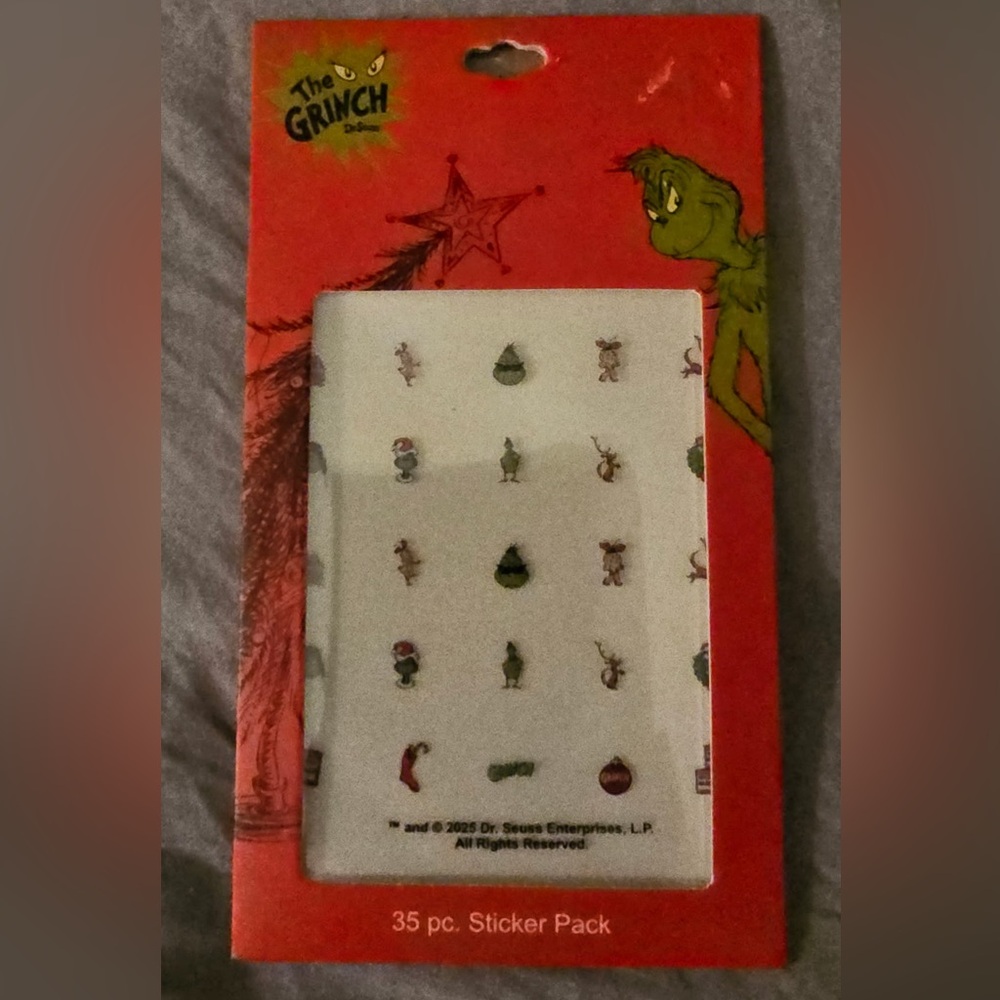 11 Dr Seuss The Grinch 35 pc Mini Sticker Packs